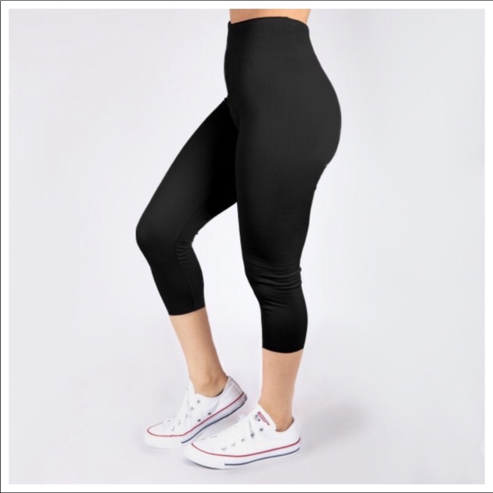 SEAMLESS LEGGINGS